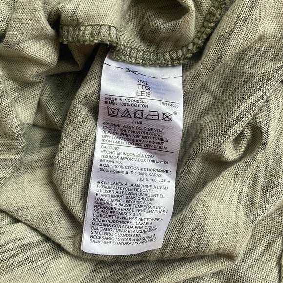 Green Camo Tank Top Old Navy NWT - Picture 5 of 8